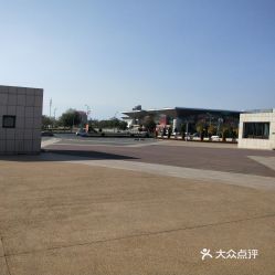 贺兰山体育公园